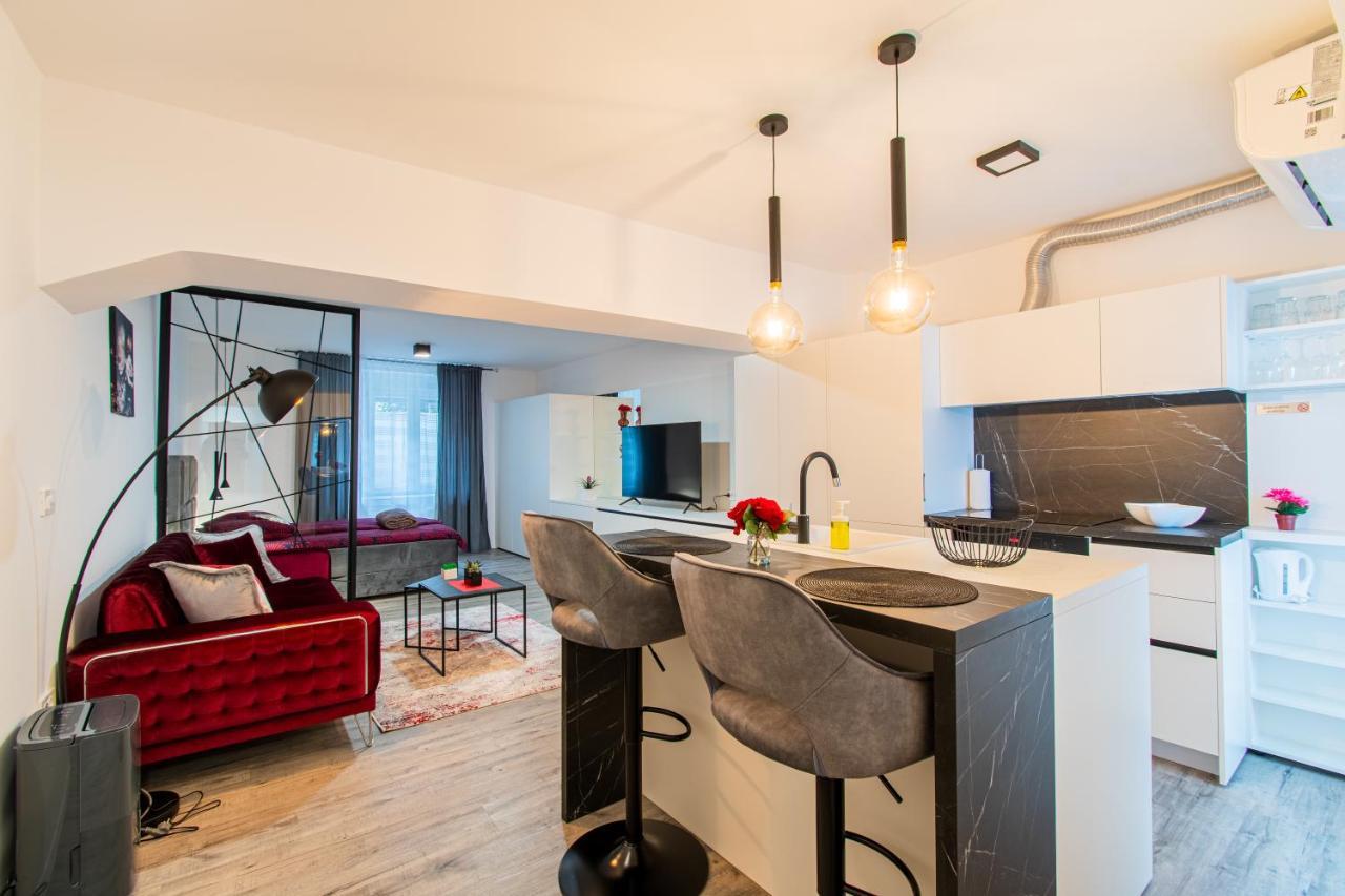 Flexible Selfcheckins 45 - Zagreb - New - Center Apartment Luaran gambar